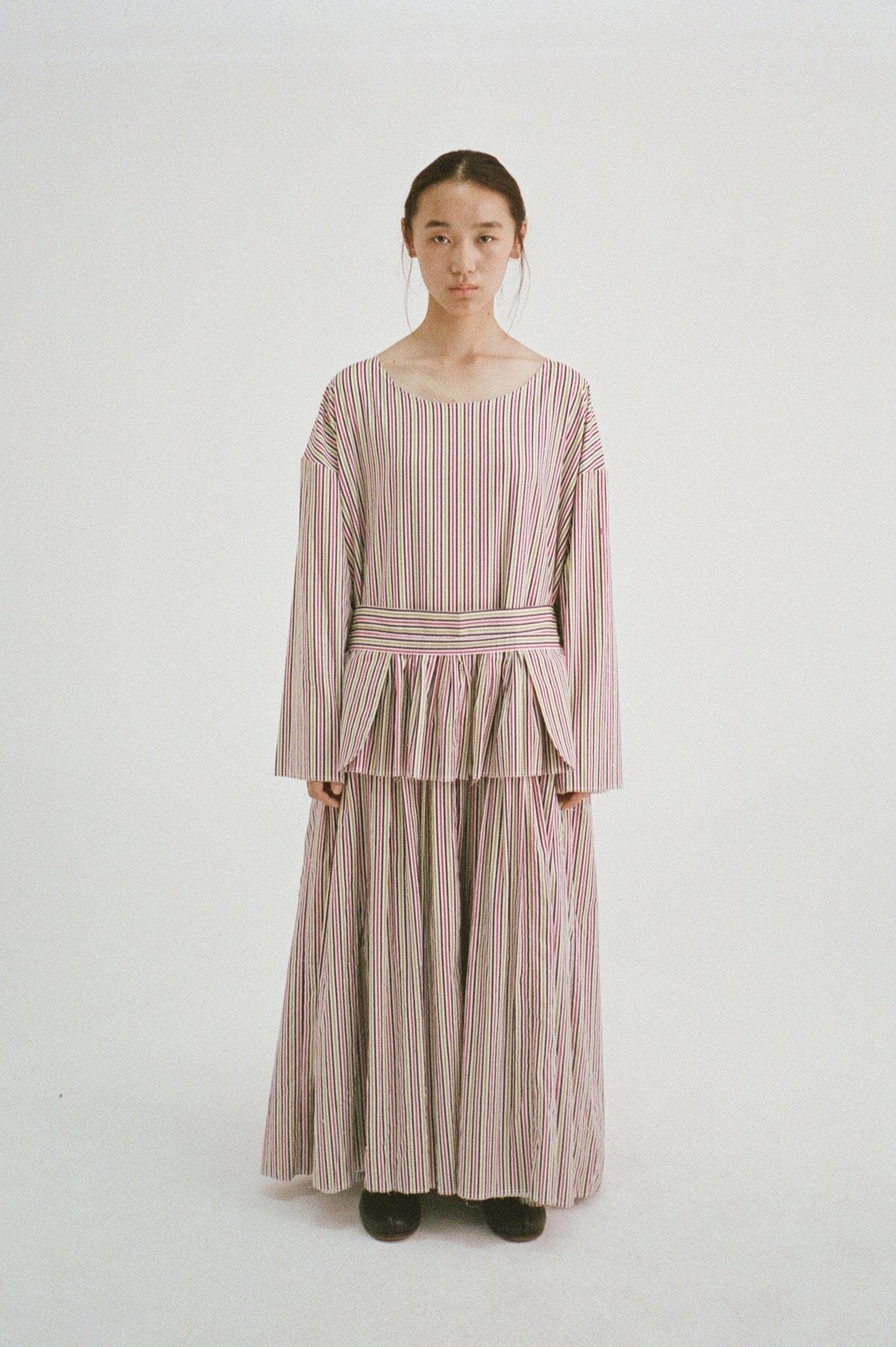 unisecon spring summer 2025 — small to big — lookbook photograph 8