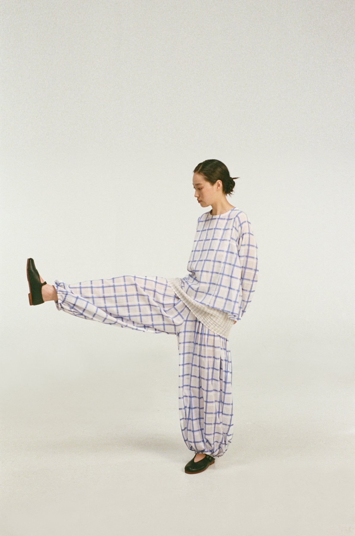 unisecon spring summer 2026 — paper and wind — lookbook photograph 13