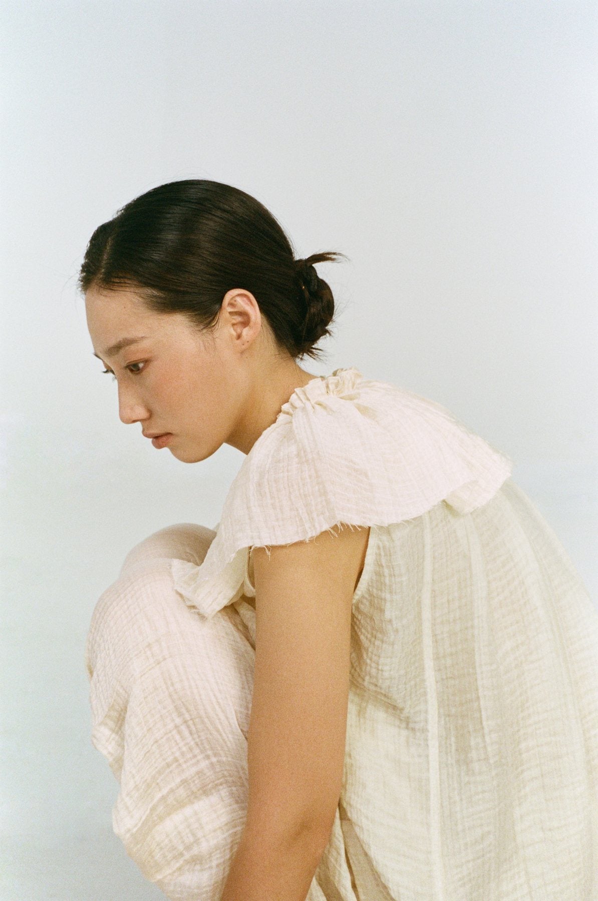 unisecon spring summer 2026 — paper and wind — lookbook photograph 22