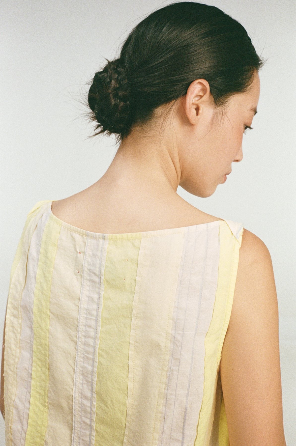 unisecon spring summer 2026 — paper and wind — lookbook photograph 34
