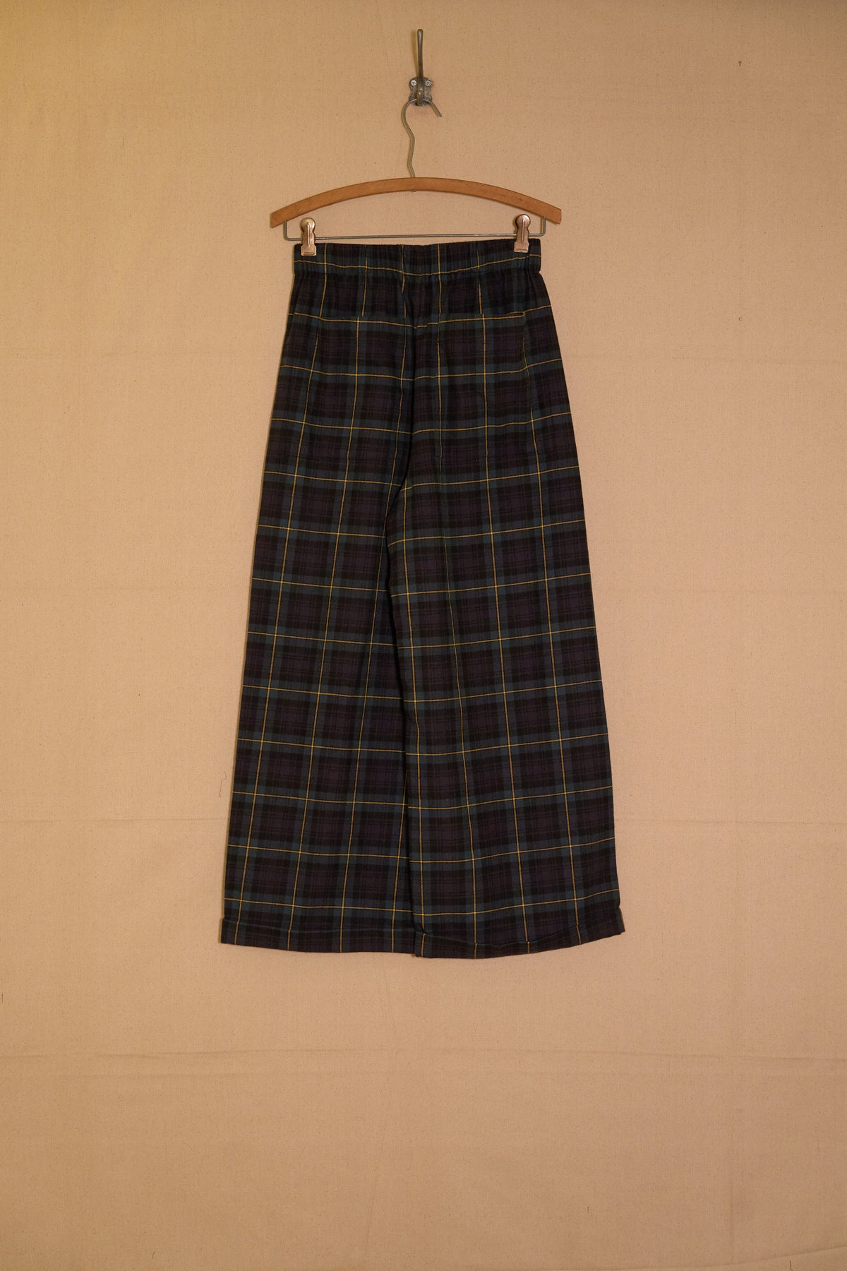 UNISECON Afra pants in blue back view