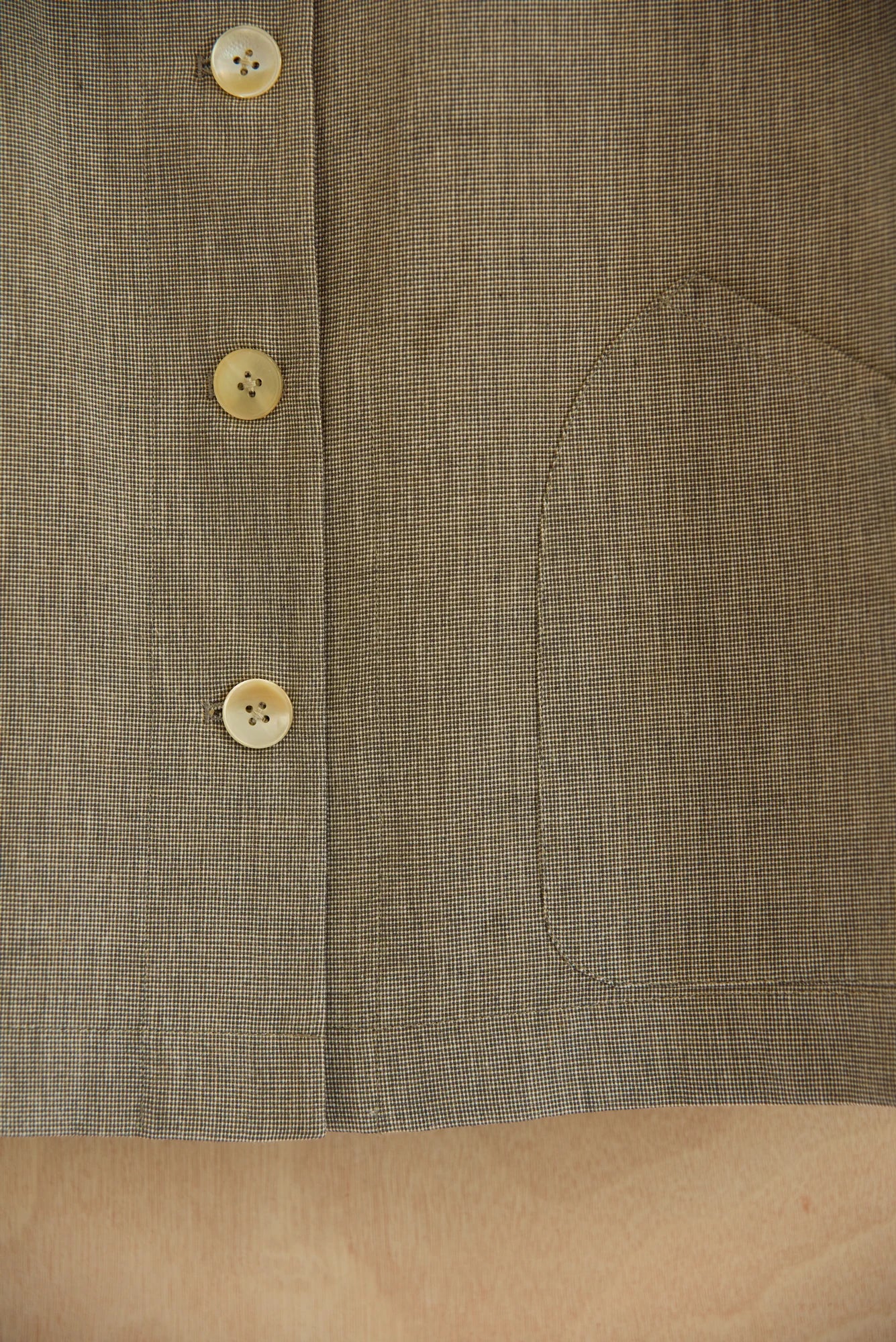UNISECON Alva jacket in grey, detail view