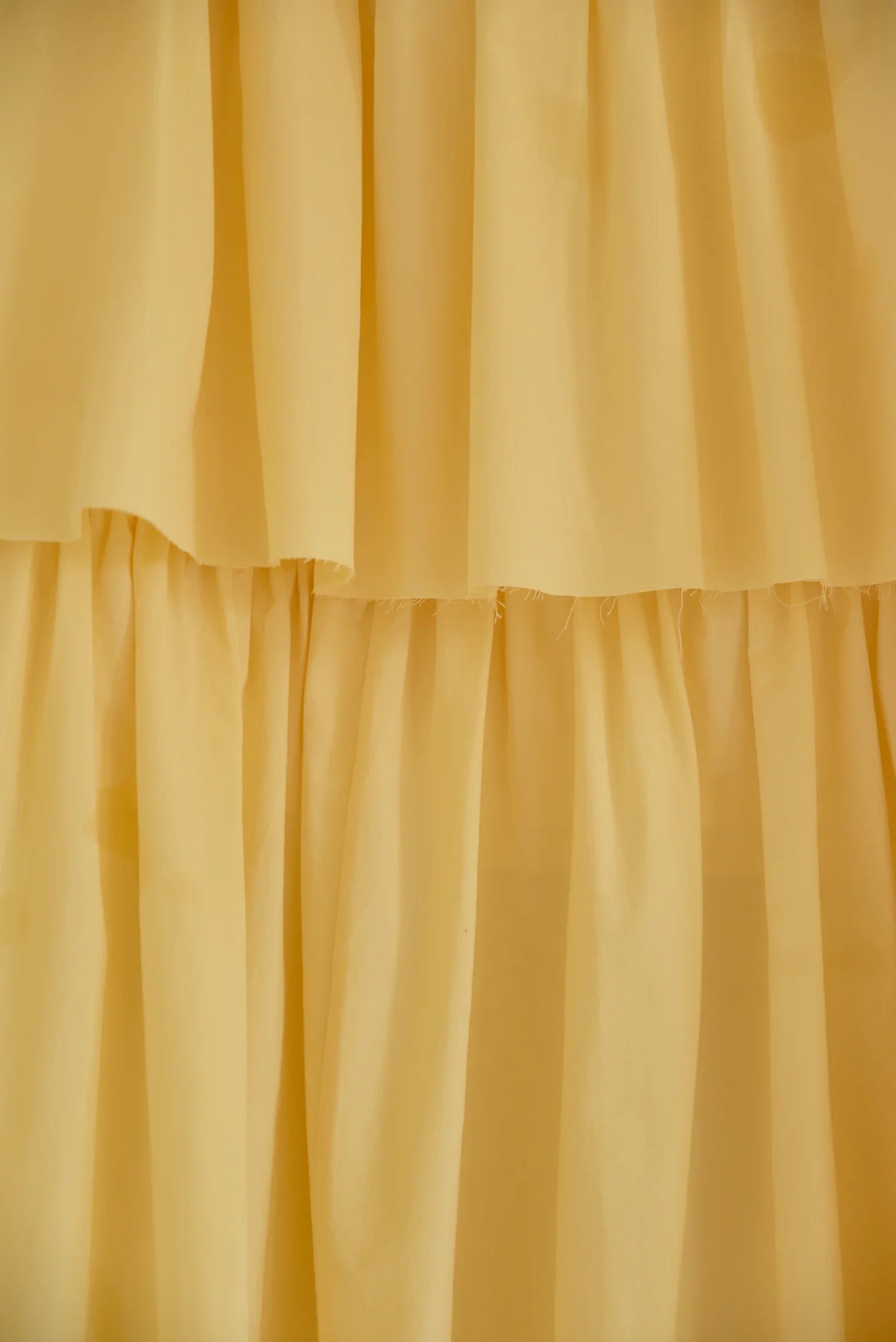 UNISECON Carr skirt in yellow, detail view