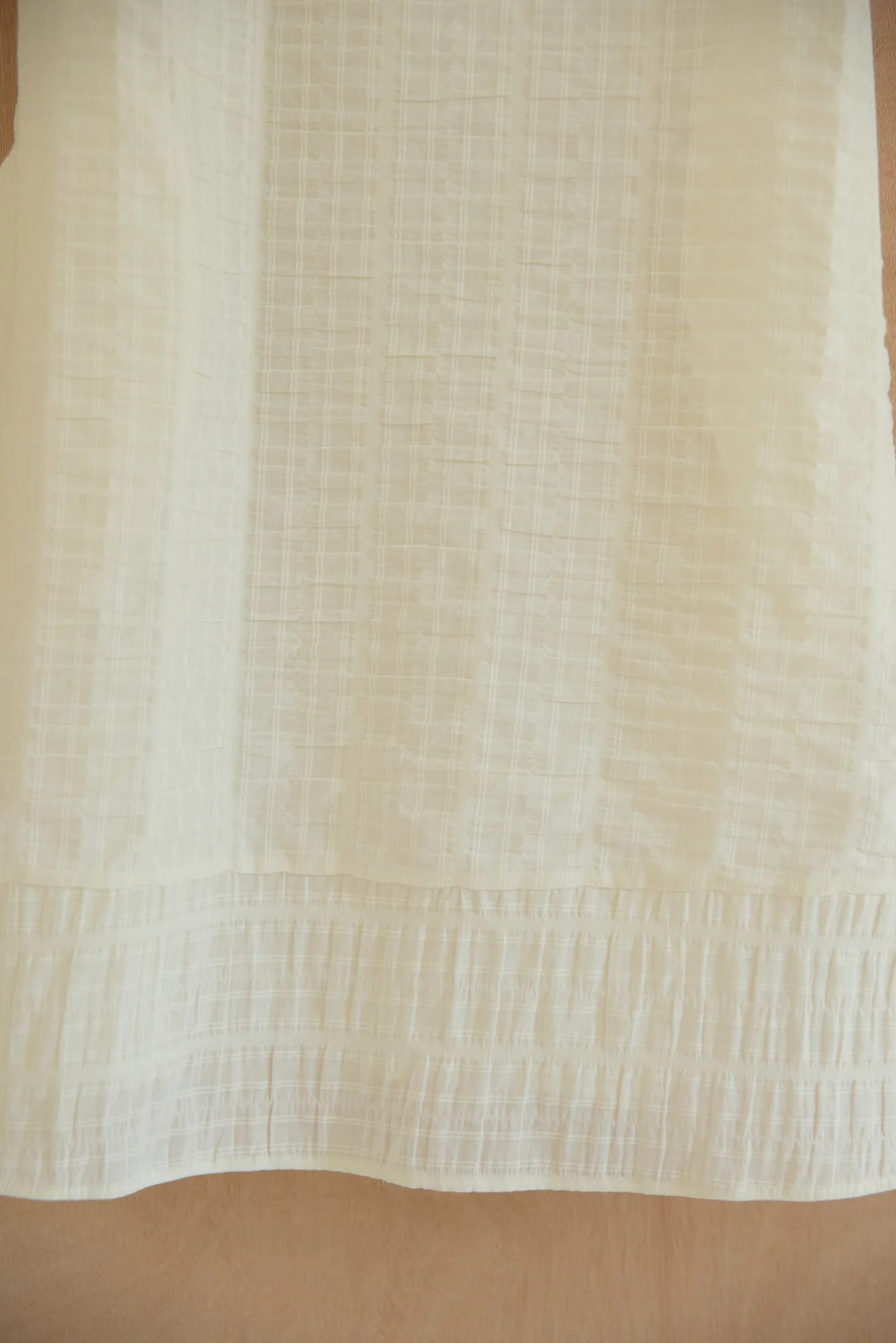 UNISECON Dela dress in white, detail view