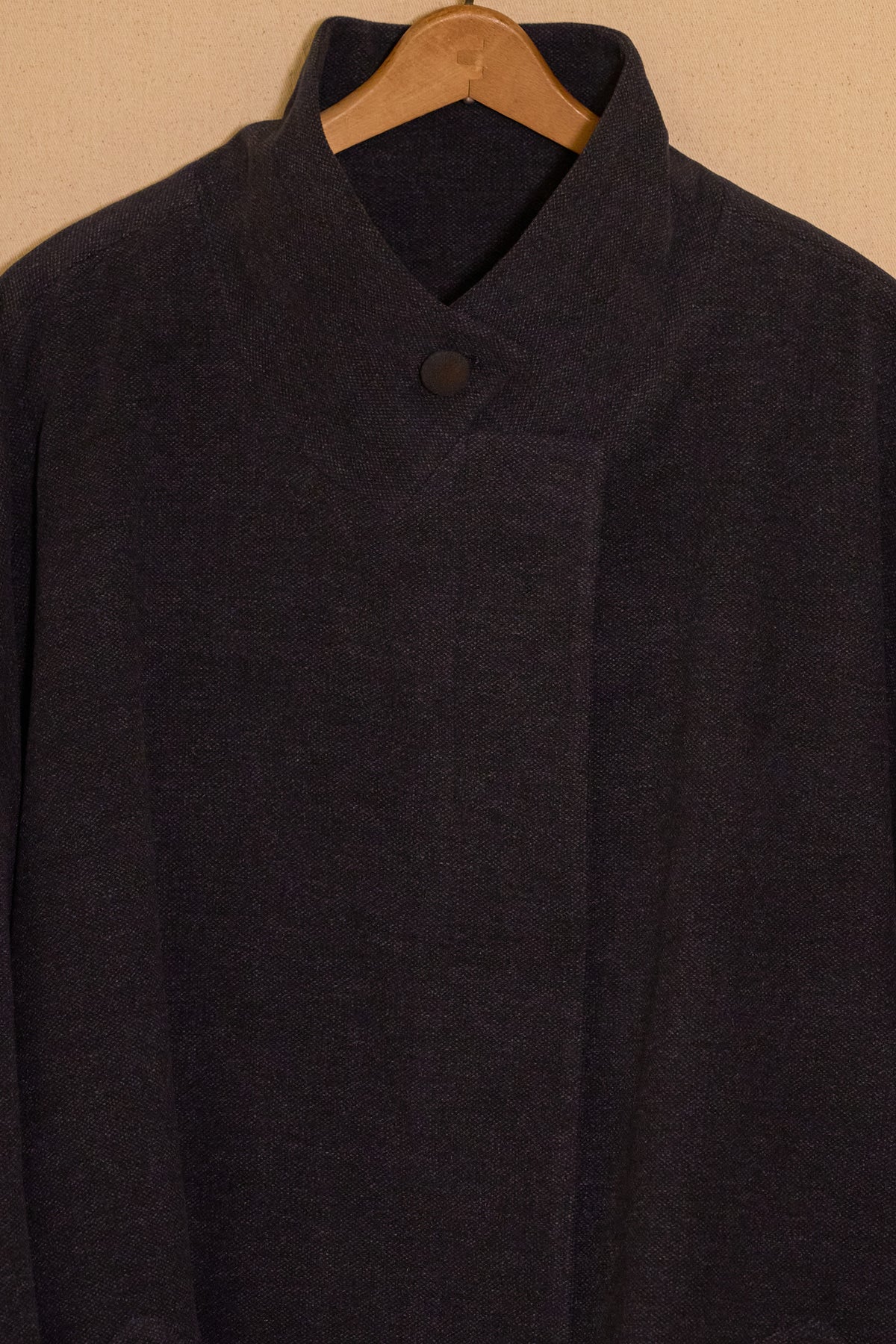 UNISECON Priya coat in blue detail view