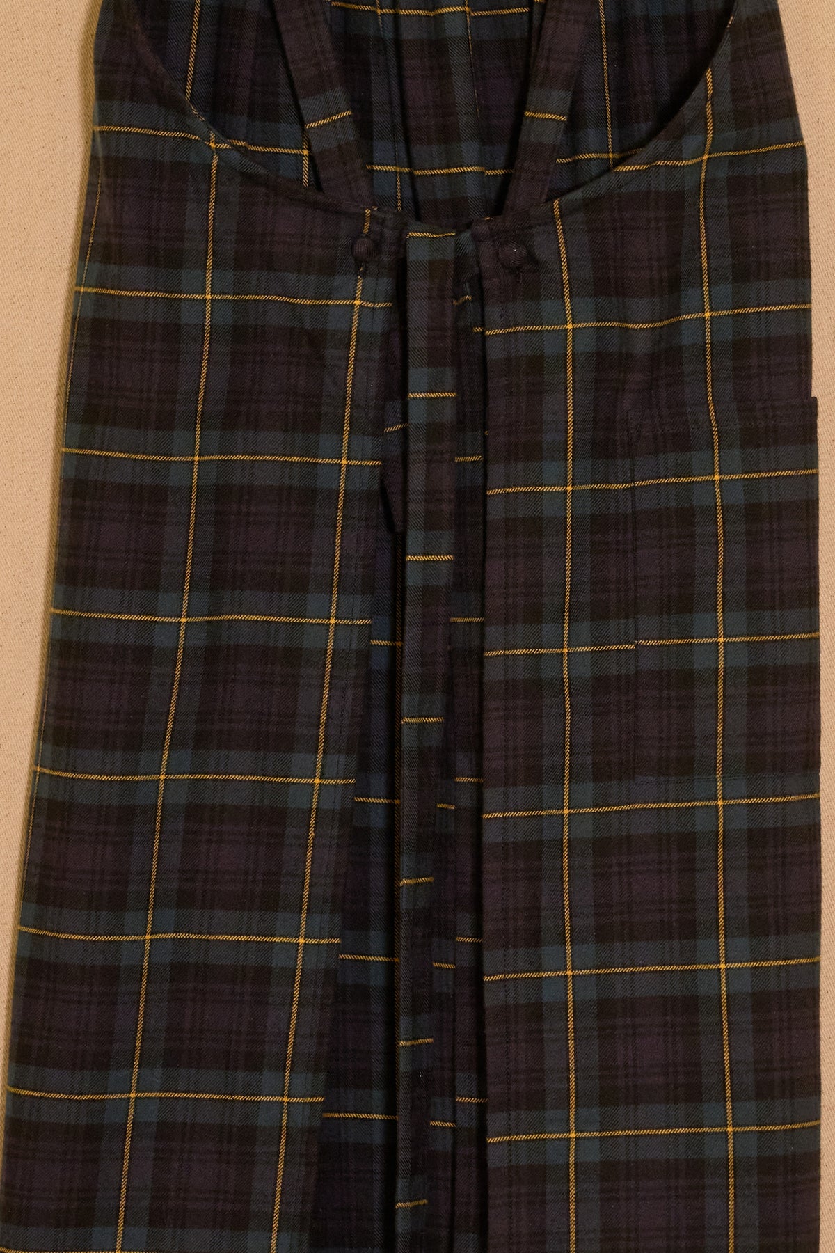 UNISECON Rhonda apron in blue detail view