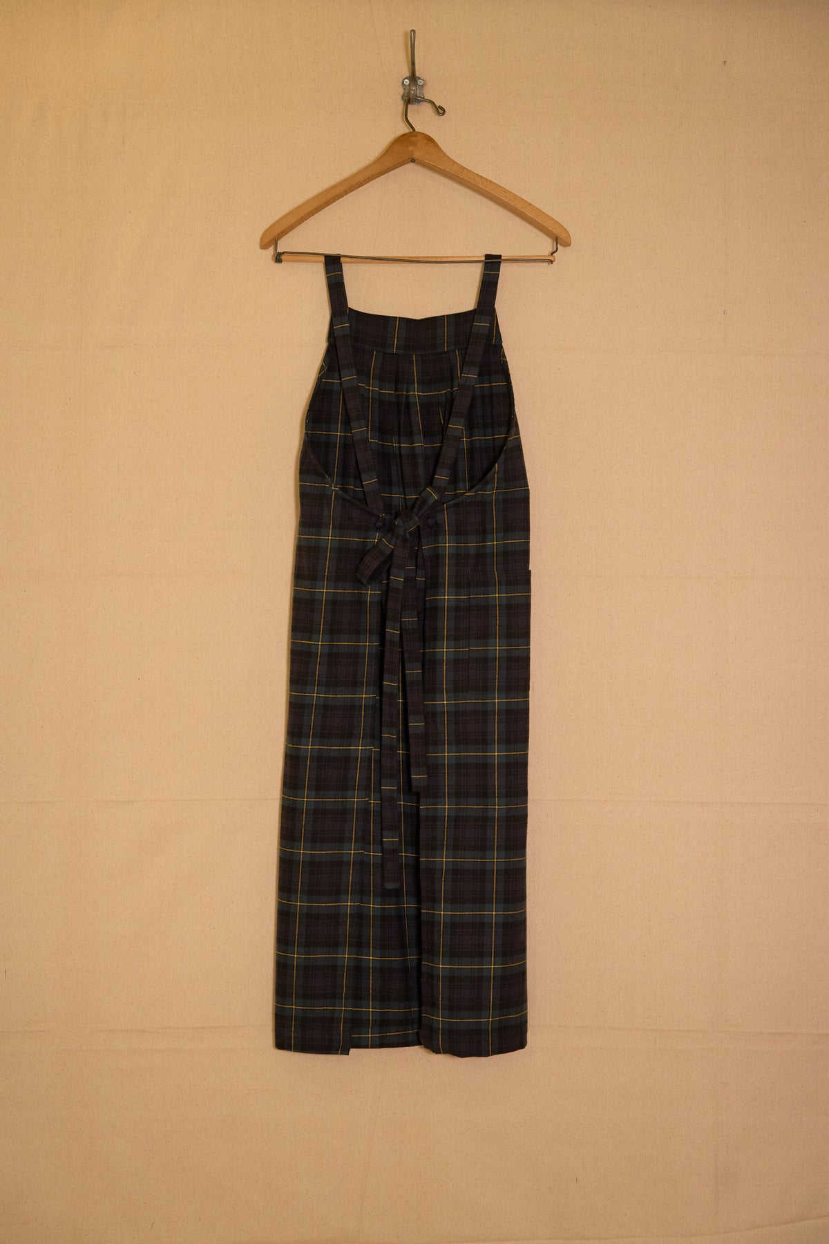 UNISECON Rhonda apron in blue detail view