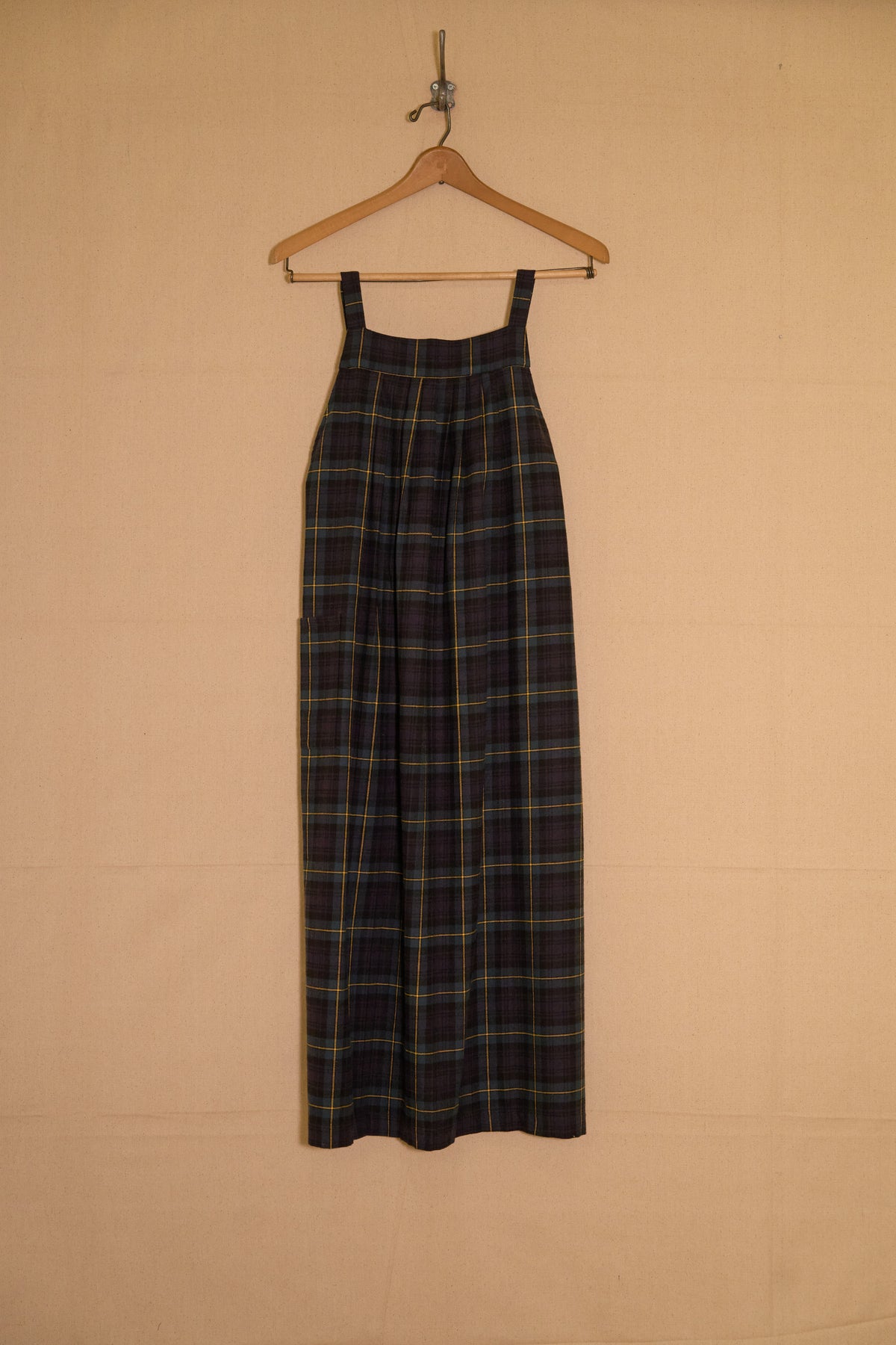 UNISECON Rhonda apron in blue front view
