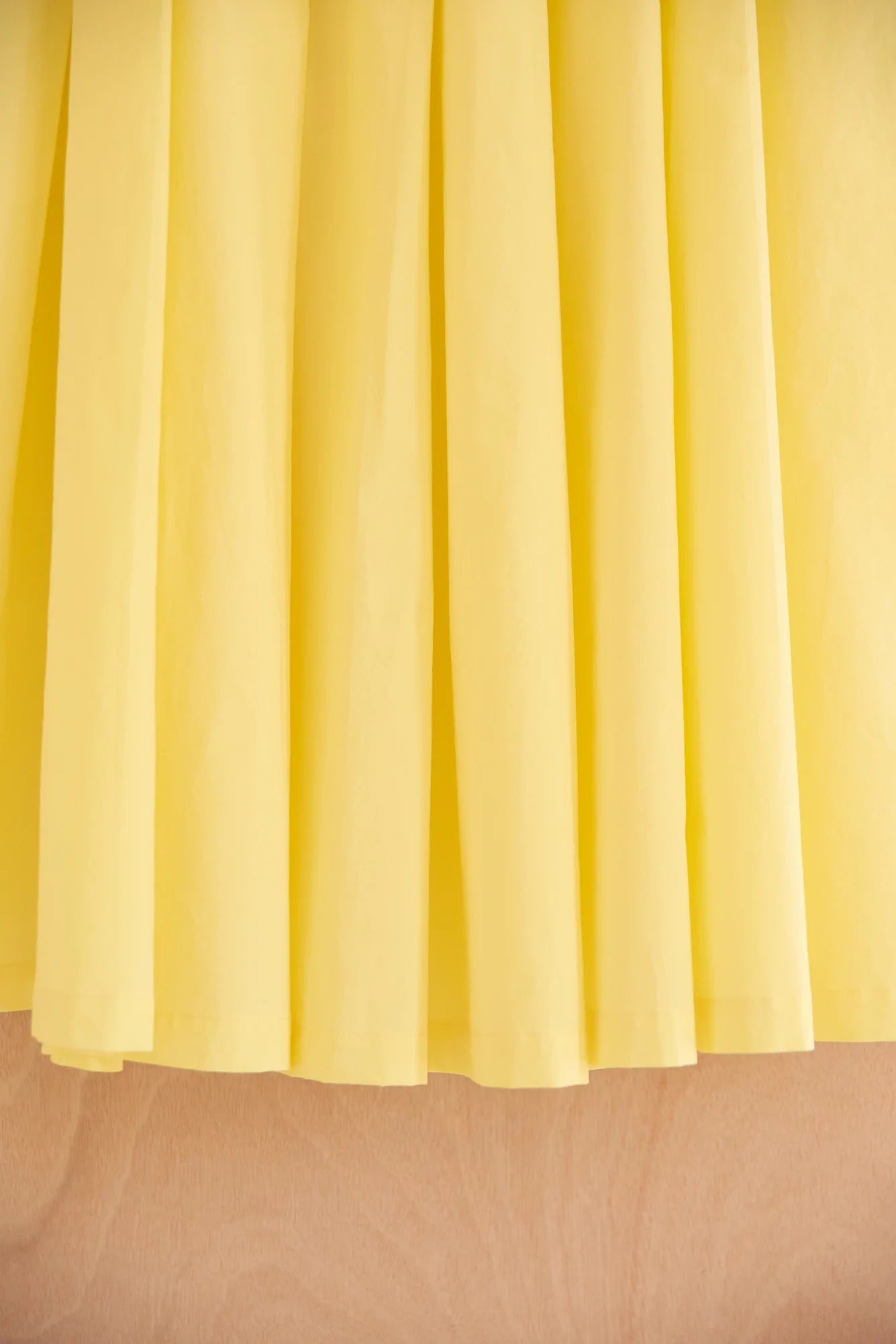 UNISECON Ying skirt in yellow, detail view