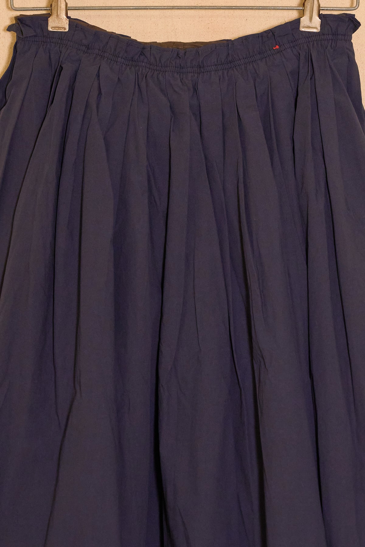 UNISECON Zora skirt in blue detail view