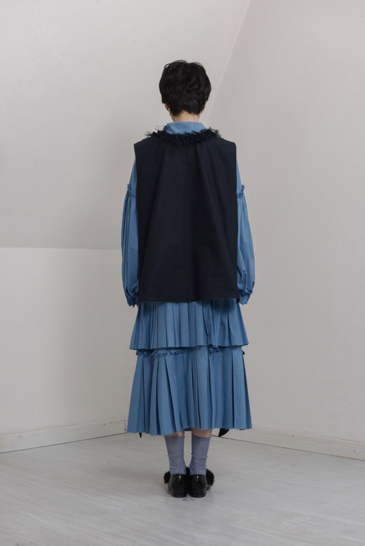 UNISECON AW21 Blue Double Pleated Skirt
