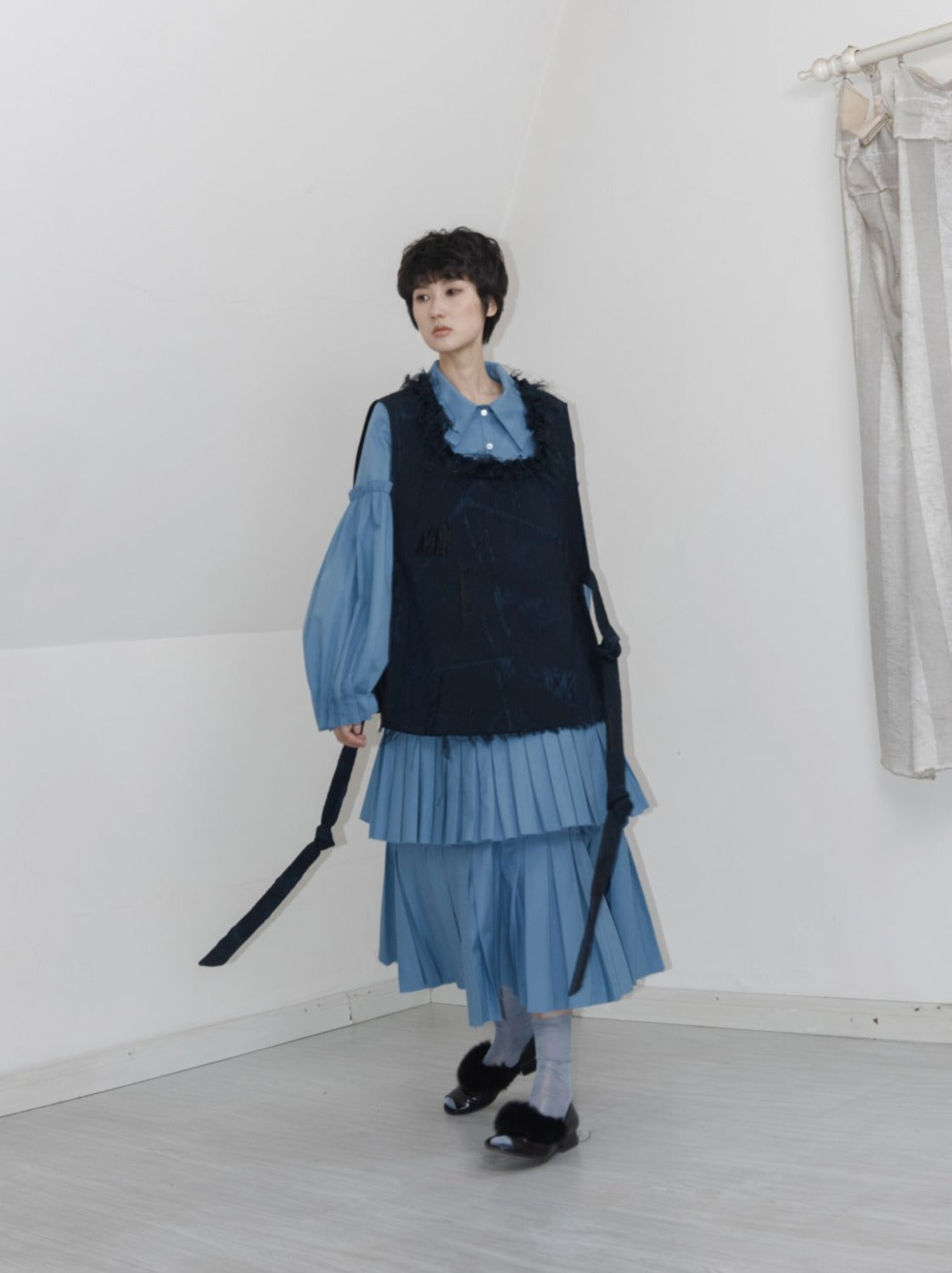 UNISECON AW21 Blue Double Pleated Skirt