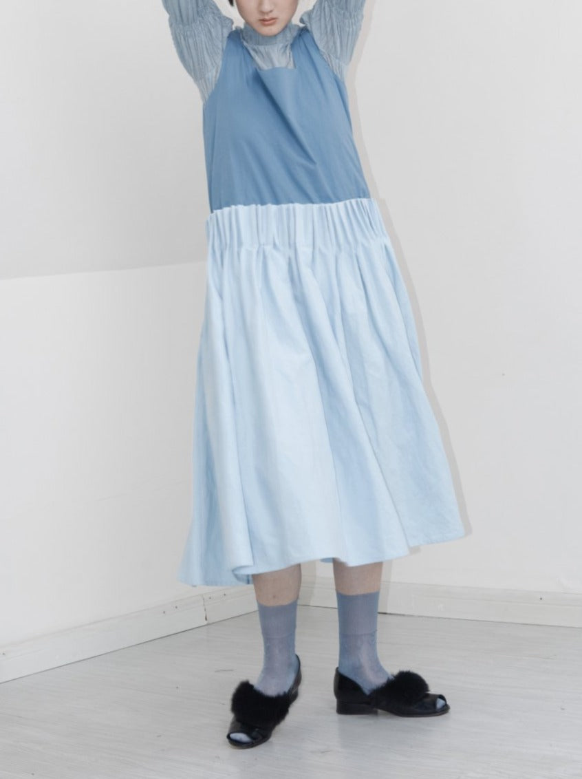 UNISECON AW21 Square-Neck Shirred Dress