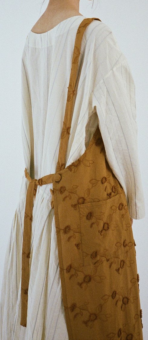 unisecon spring summer 2025 — small to big — lookbook photograph 28