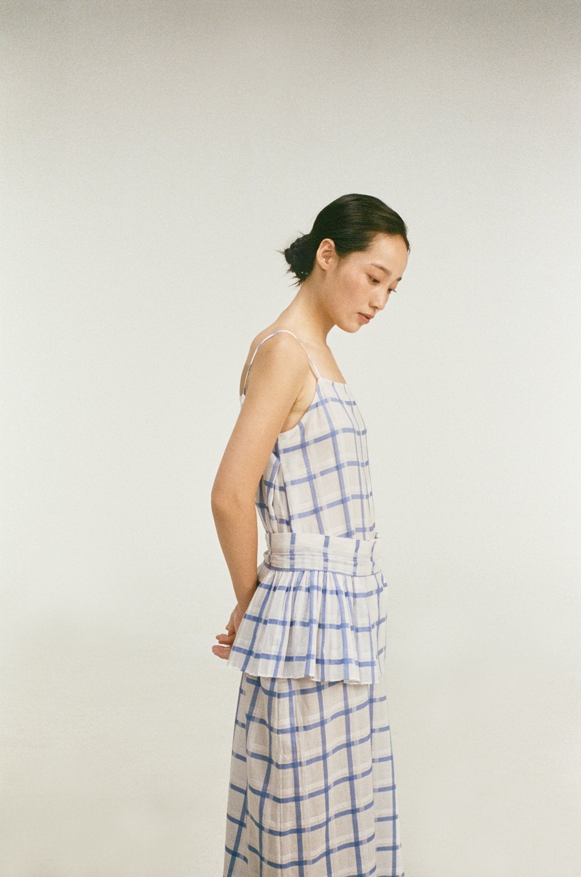 unisecon spring summer 2026 — paper and wind — lookbook photograph 12